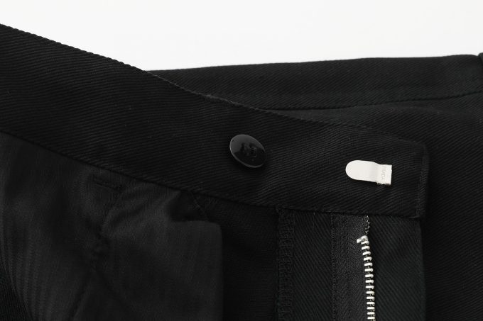 Prada SS25 solid-color cotton pocket casual shorts