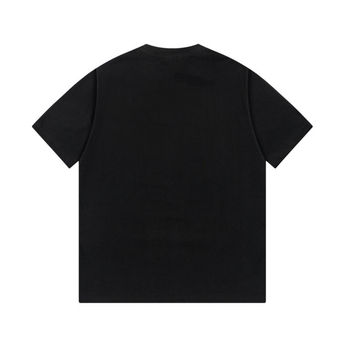 Prada's new triangular striped short-sleeved T-shirt