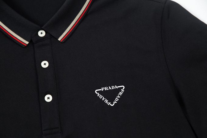 Prada's exquisite striped logo lapel POLO shirt