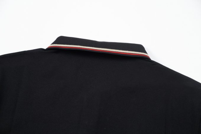 Prada's exquisite striped logo lapel POLO shirt