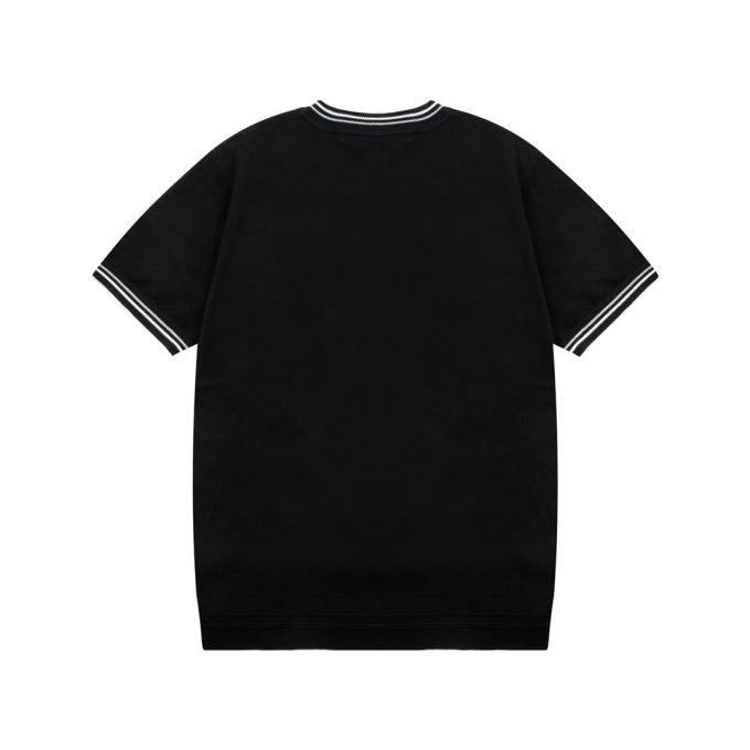 Prada small letter yarn-dyed triangular label knitted round neck