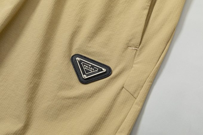 Prada's new summer quick-drying sport pants