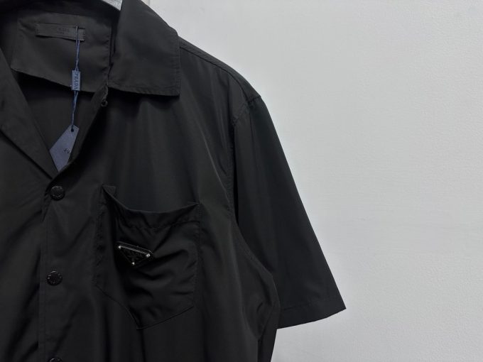 PRADA's new triangular label pocket nylon shirt