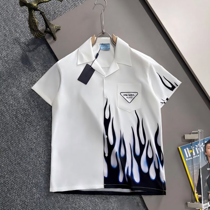 Prada's 2025 summer classic LOGO design full-print shirt