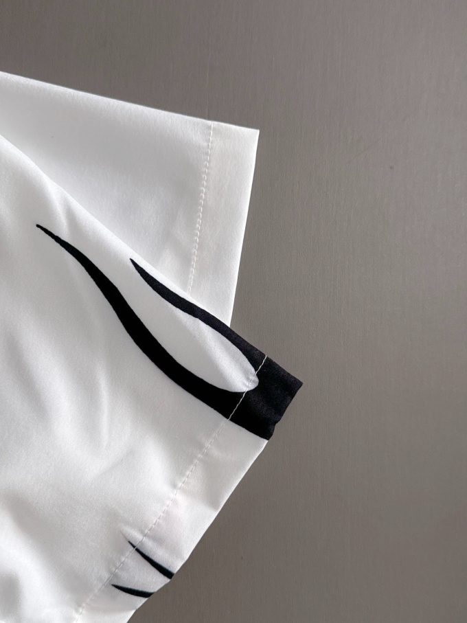 Prada's 2025 summer classic LOGO design full-print shirt
