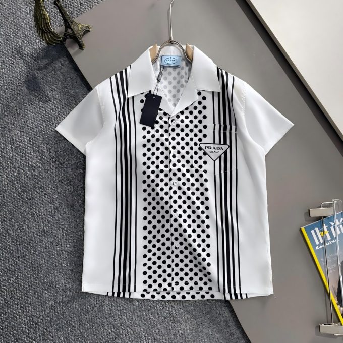 Prada's 2025 summer classic LOGO design full-print shirt