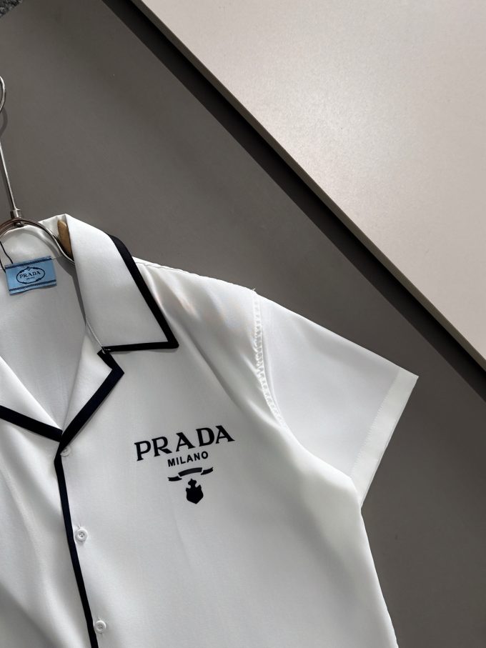 Prada's 2025 summer classic LOGO design full-print shirt