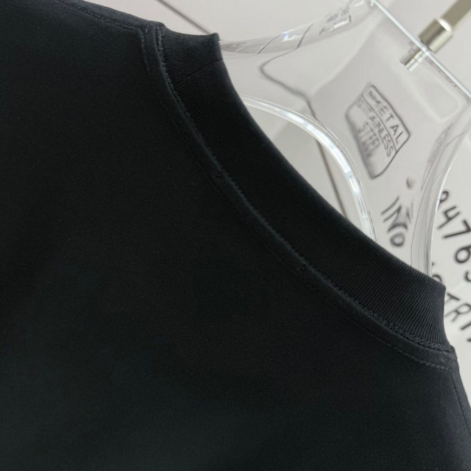 Paris Spring/Summer 2025 new short-sleeved T-shirts