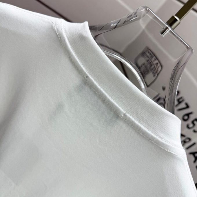 Paris Spring/Summer 2025 new short-sleeved T-shirts