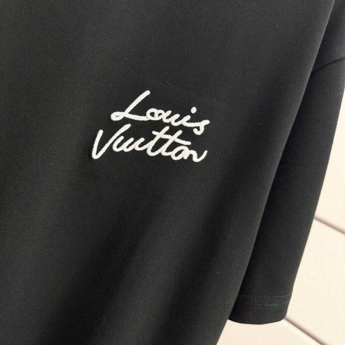 Louis 2025 Spring/Summer New short-sleeved collection