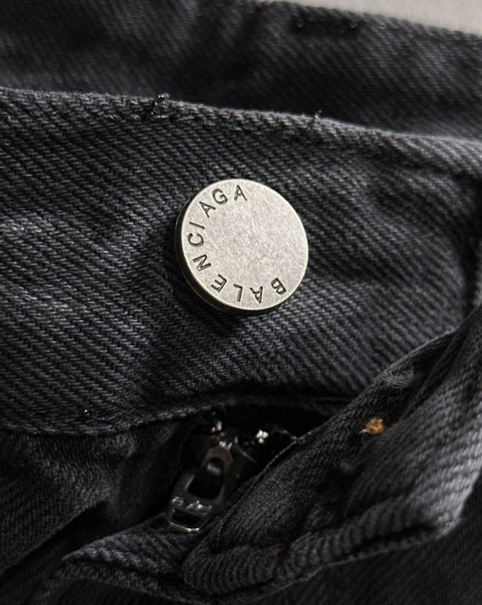 Paris 2025 Four Seasons Loose jeans and straight-leg trousers
