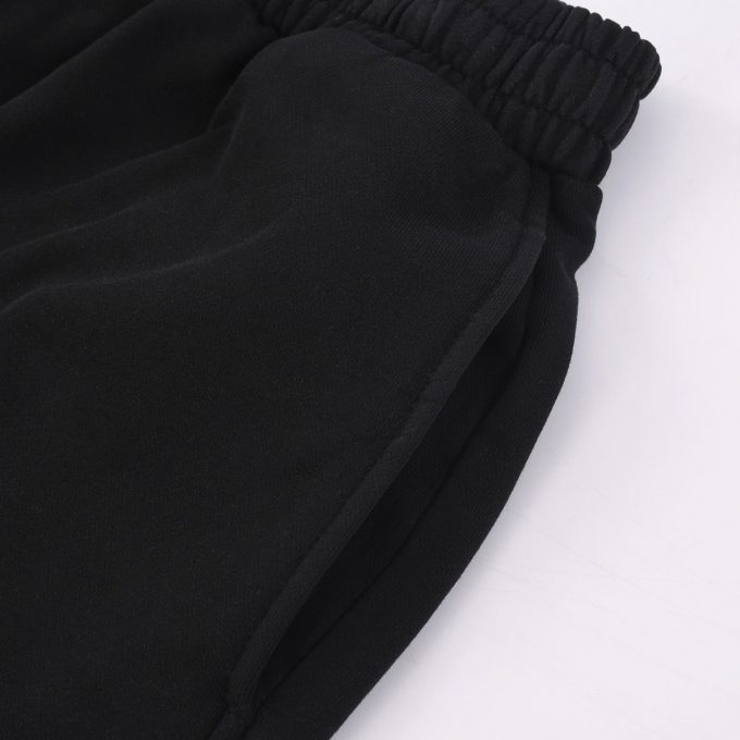 The highest version of Balenciaga, Red laurel classic sport shorts.