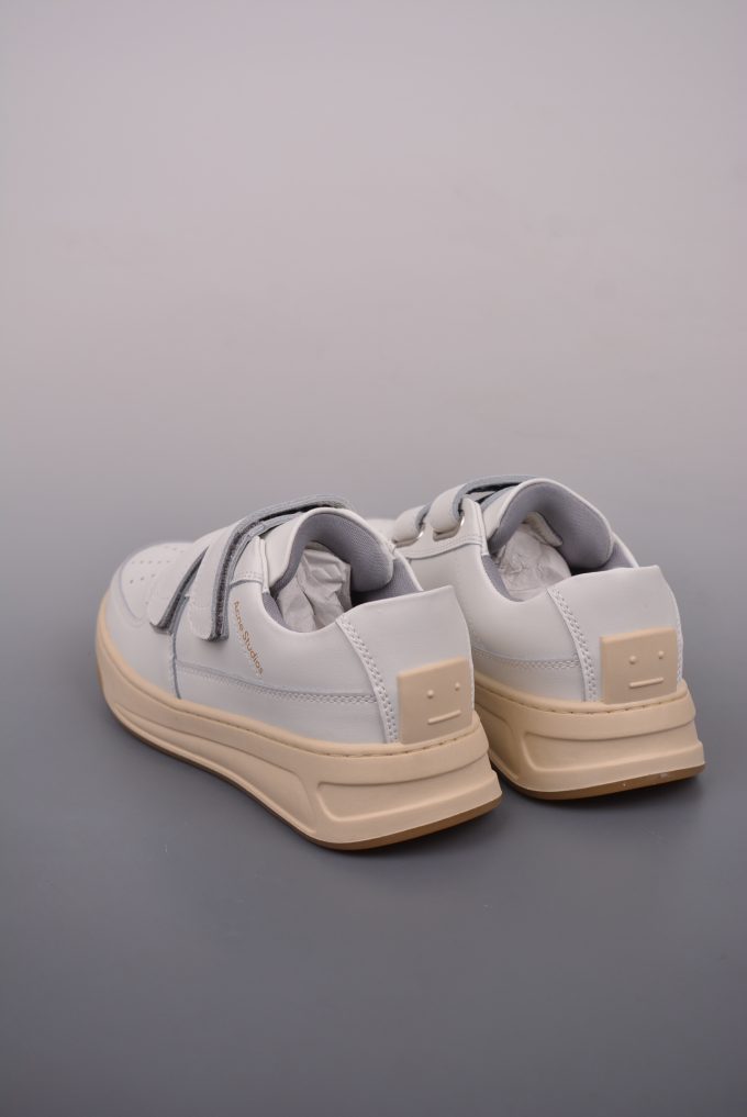 The well-known modern luxury brand of Sweden, Aikney