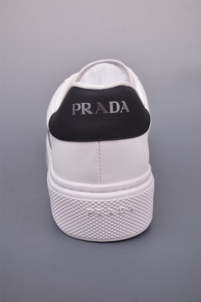 Prada counters are available simultaneously