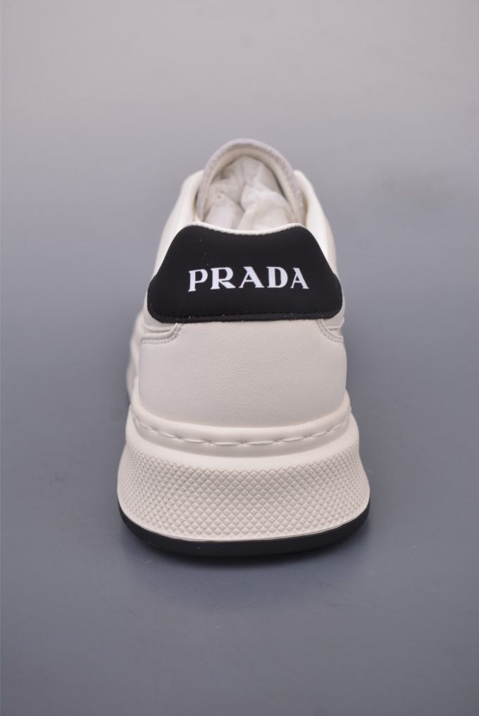 Prada counters are available simultaneously