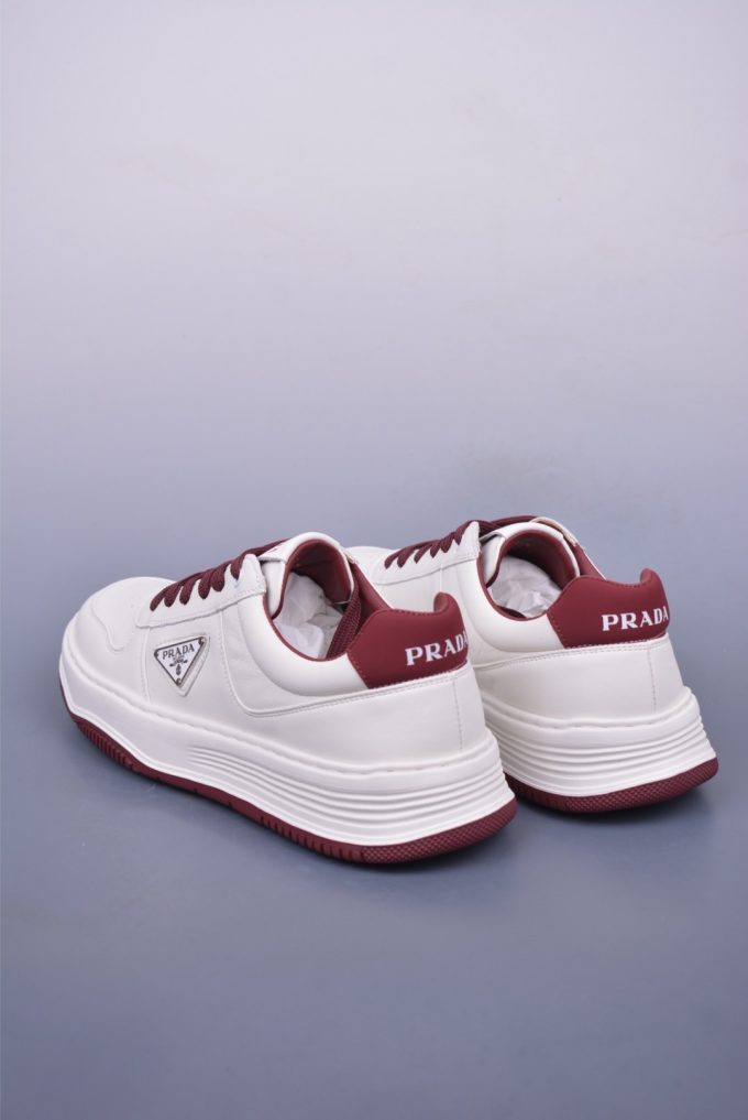 Prada counters are available simultaneously
