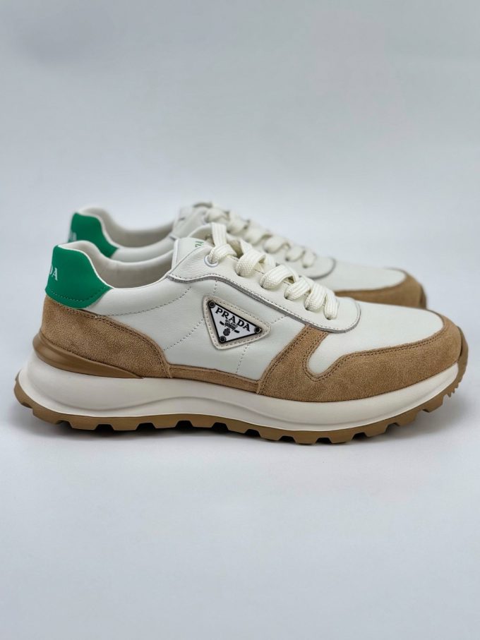 New high-end luxury brand: Prada Cloudbust Thunder Low Sneakers