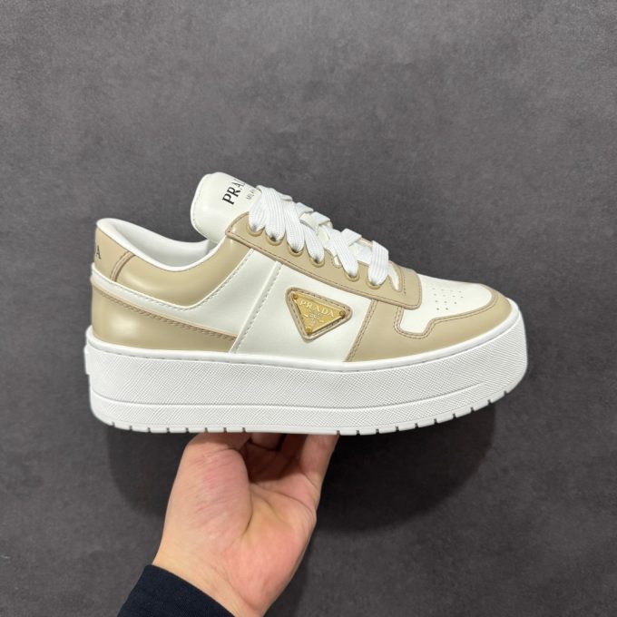 Youdaoplaceholder0 prada spring/summer collection