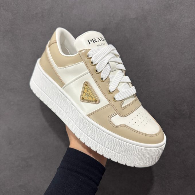 Youdaoplaceholder0 prada spring/summer collection