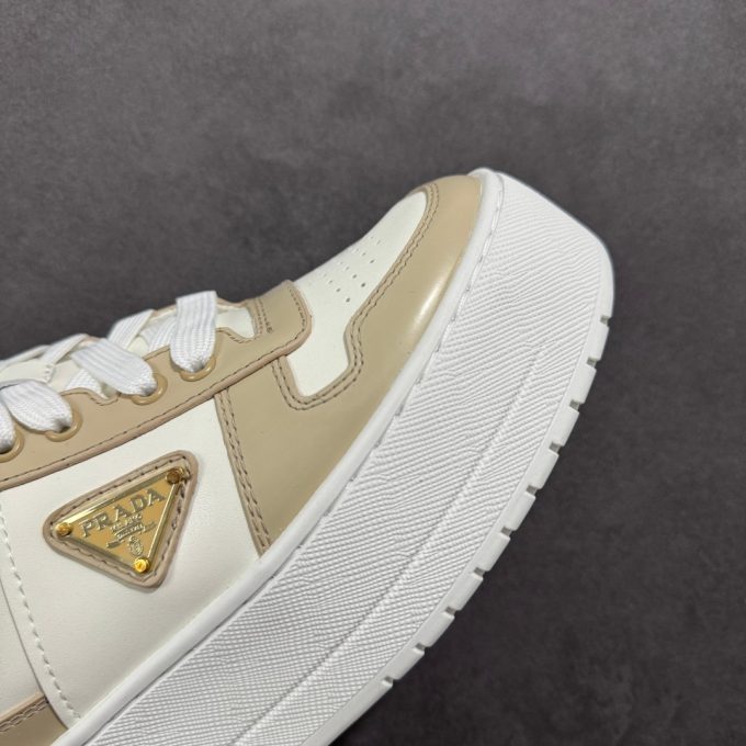 Youdaoplaceholder0 prada spring/summer collection