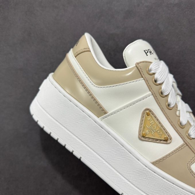 Youdaoplaceholder0 prada spring/summer collection