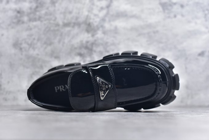 Prada Monolith Simple and casual glossy flat Loafers for women