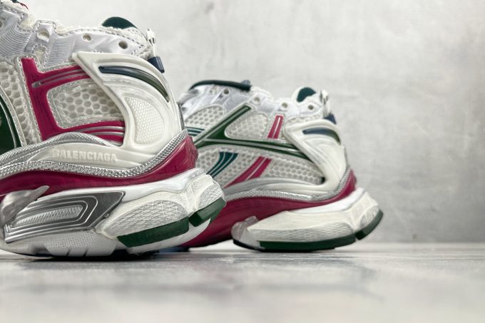 Balenciaga Runner2.0 in pink, white and green