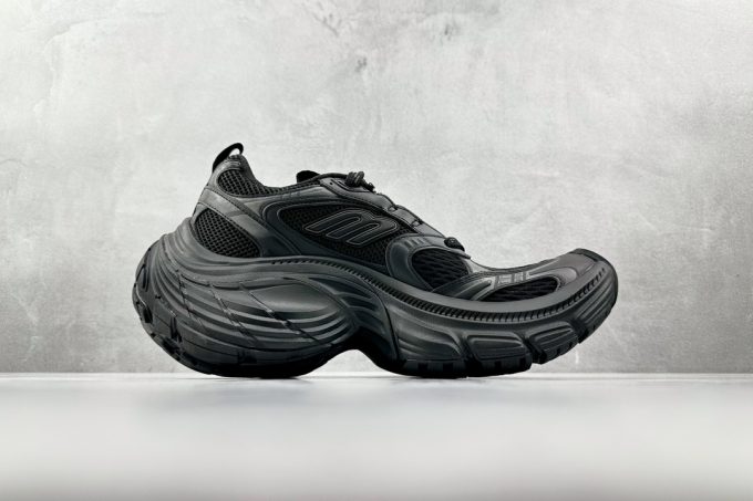 Balenciaga 10XL black