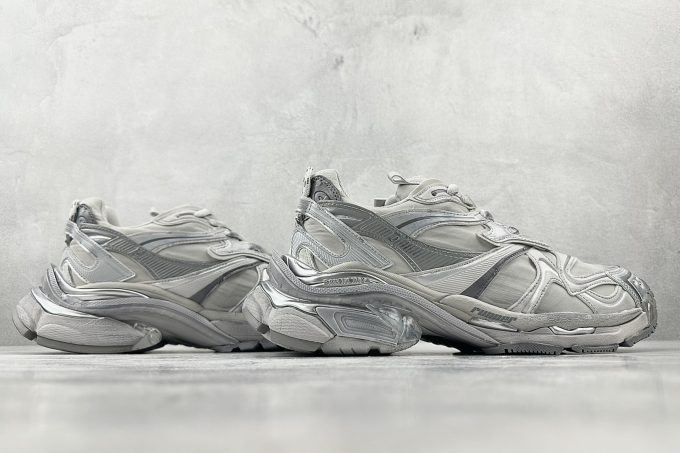 Balenciaga Paris Sportif Runner 2.0 - Gray and Silver