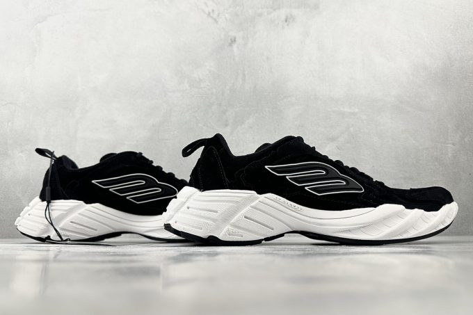 Balenciaga  Monday Black Color