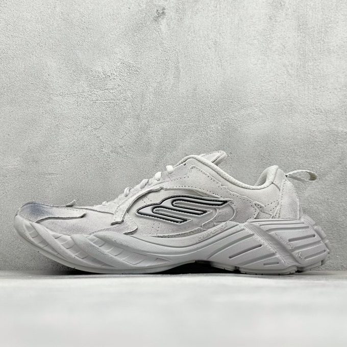 Balenciaga 16th generation