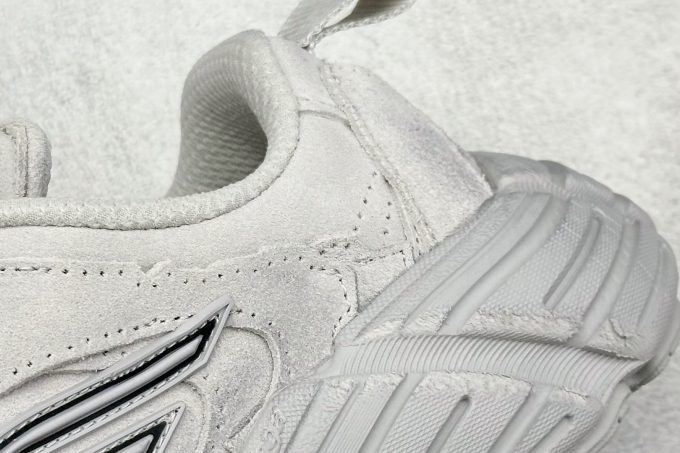 Balenciaga 16th generation
