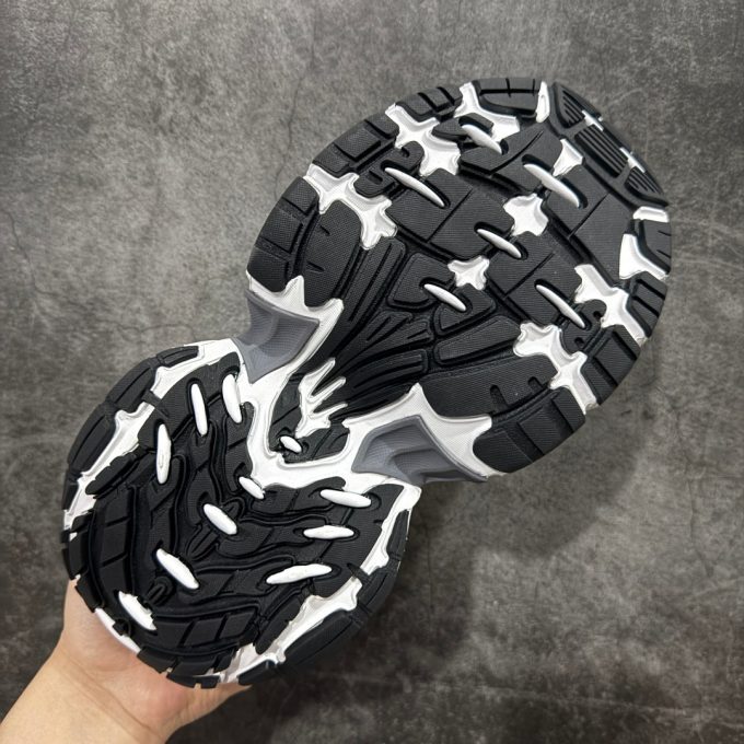 BALENCIAGA 6XL Sneakers
